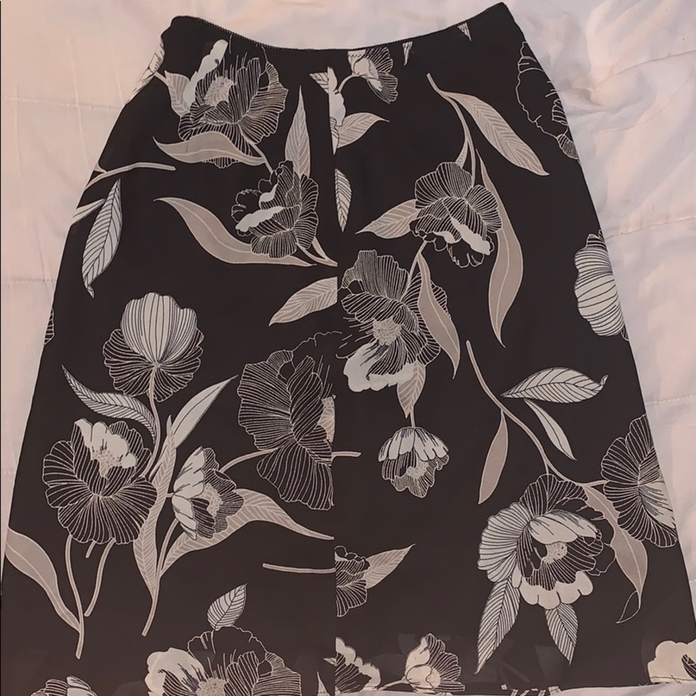 Ann Taylor skirt - Picture 1 of 4